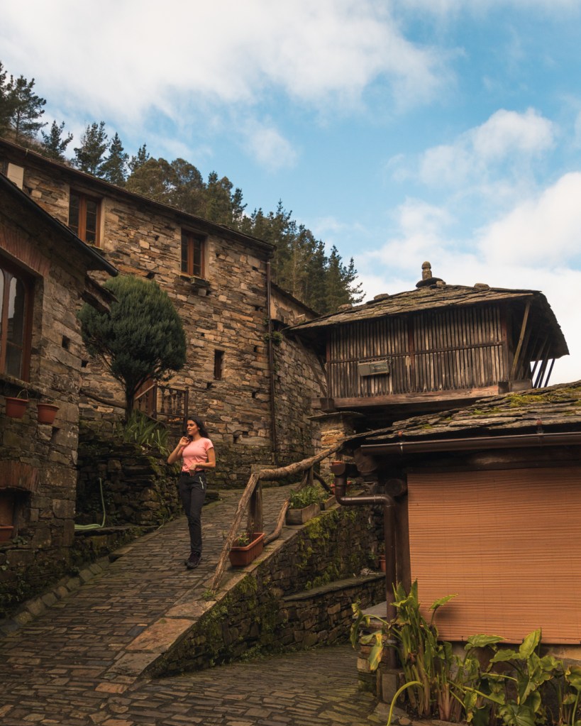 Paula posando en Teixois