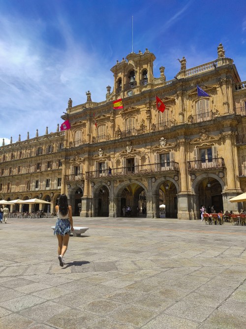 Vistas del ayuntamiento en la Plaza Mayor de Salamanca