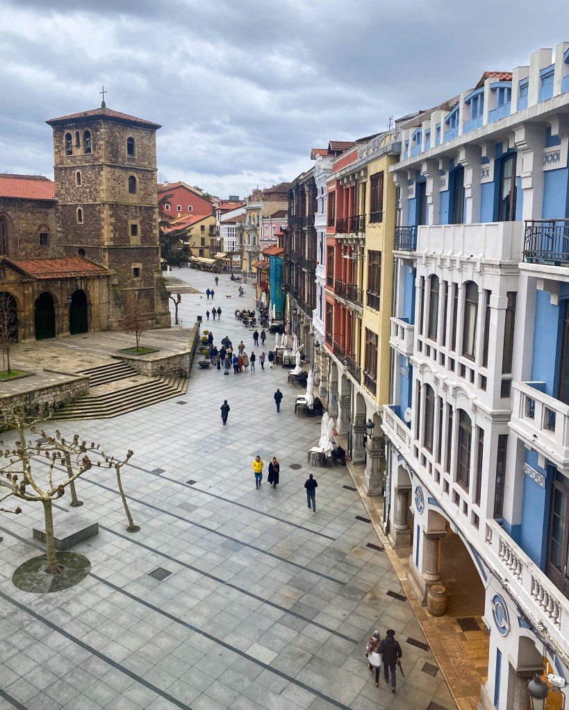 Vistas de la Calle Galiana en Avilés